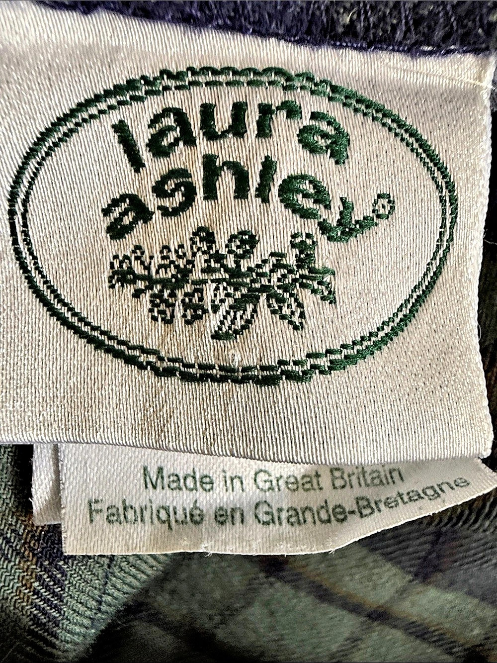 Laura Ashley Vintage Wool Great Britain Plaid Tartan Mini Skirt XS 90s Grunge - Picture 7 of 13